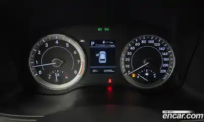 Hyundai Venue 2020 1.6 автомат (гидро), миниатюра 11