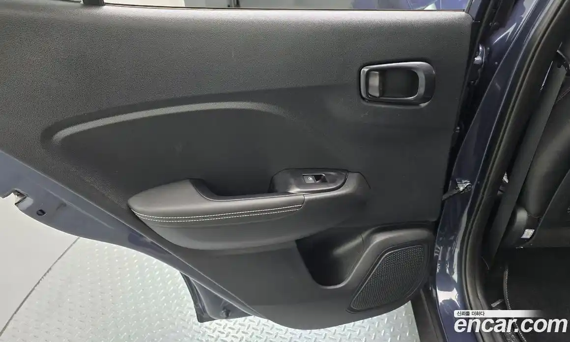 Hyundai Venue 2020 1.6 автомат (гидро), фото 15