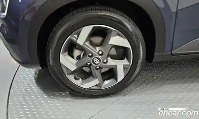 Hyundai Venue 2020 1.6 автомат (гидро), миниатюра 5