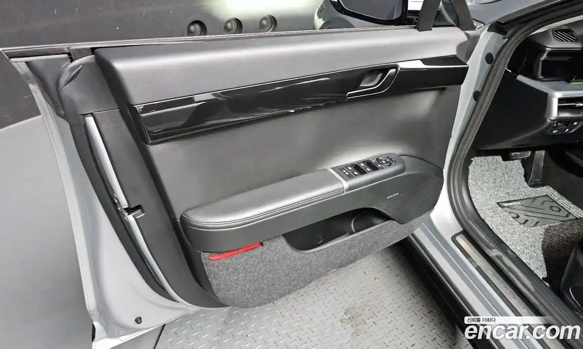 Hyundai Grandeur 2022 3.5 автомат (гидро), фото 14