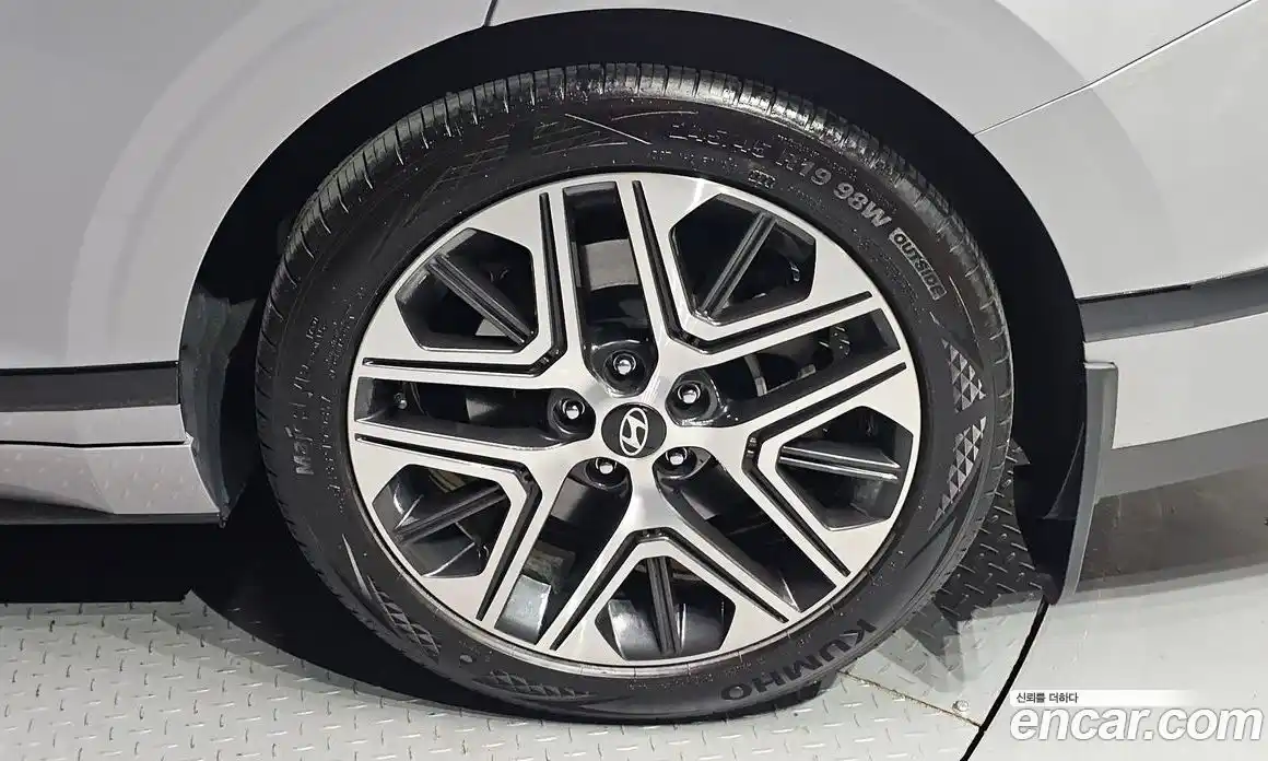 Hyundai Grandeur 2022 3.5 автомат (гидро), фото 7