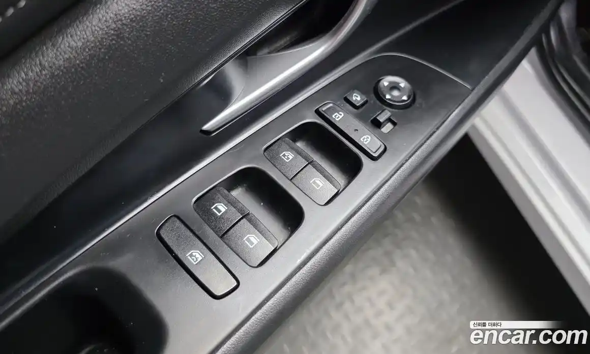 Hyundai Avante 2021 1.6 автомат (гидро), фото 13