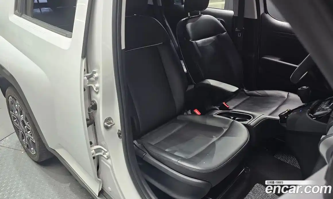 Hyundai Casper 2022 1.0 автомат (гидро), фото 17