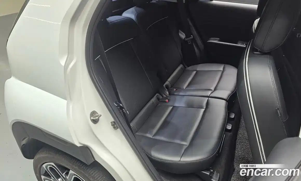 Hyundai Casper 2022 1.0 автомат (гидро), фото 18