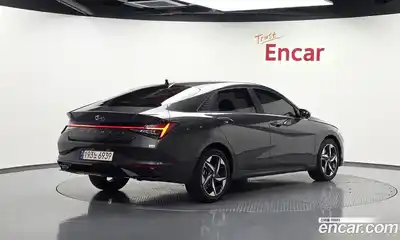 Hyundai Avante 2022 1.6 автомат (гидро), миниатюра 2