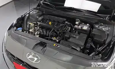Hyundai Avante 2022 1.6 автомат (гидро), миниатюра 6