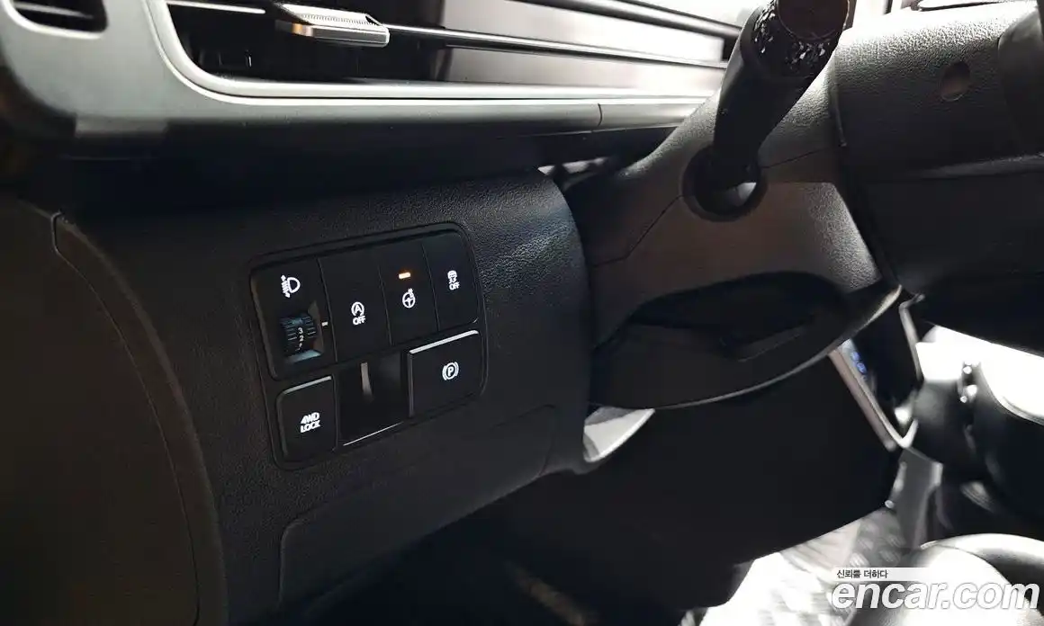 Hyundai Staria 2022 2.2 автомат (гидро), фото 14