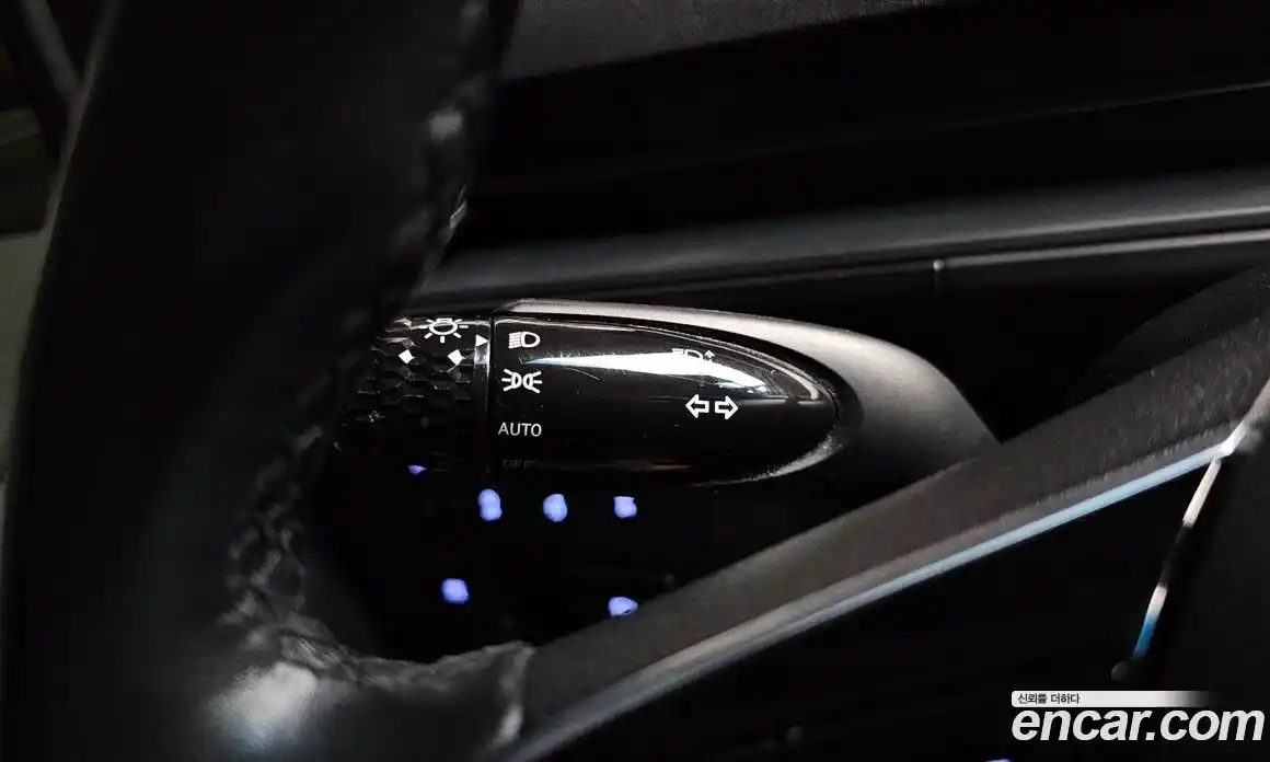Hyundai Staria 2022 2.2 автомат (гидро), фото 15