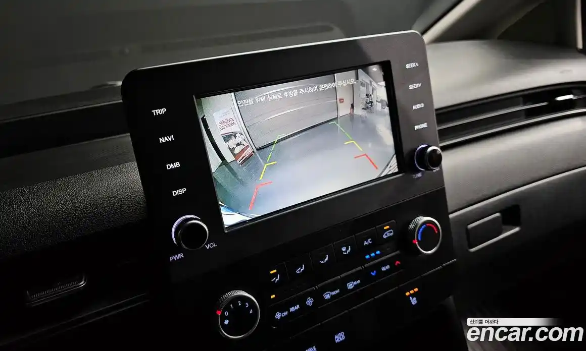 Hyundai Staria 2022 2.2 автомат (гидро), фото 18