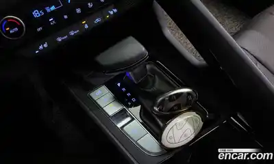 Hyundai Avante 2024 1.6 автомат (гидро), миниатюра 9