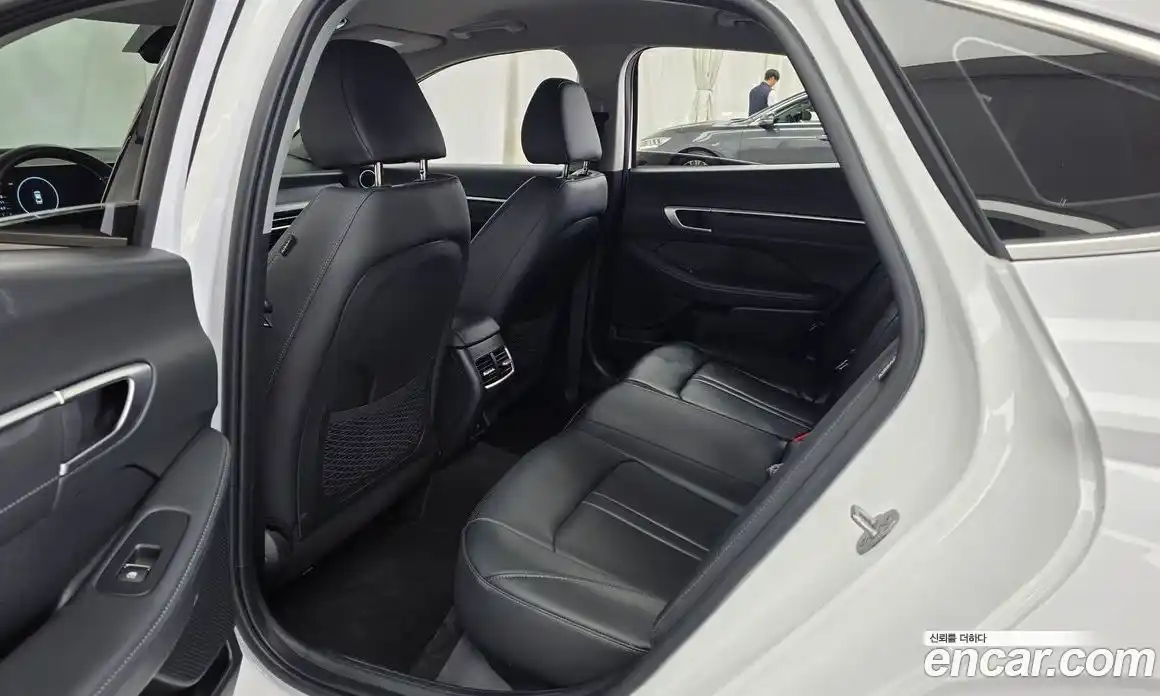 Hyundai Sonata 2025 2.0 автомат (гидро), фото 16