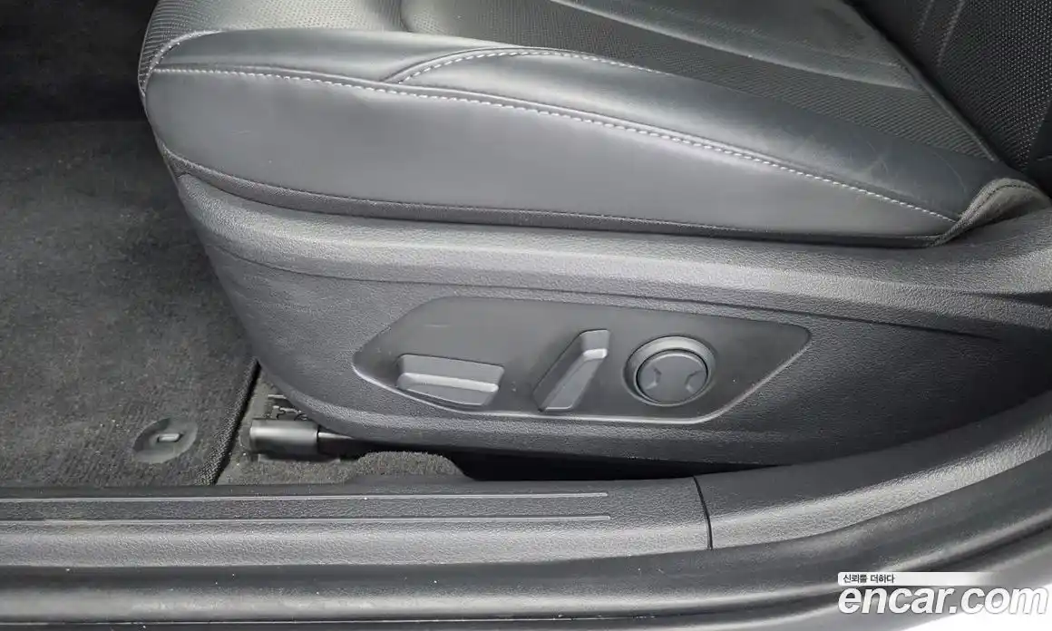 Hyundai Sonata 2025 2.0 автомат (гидро), фото 32