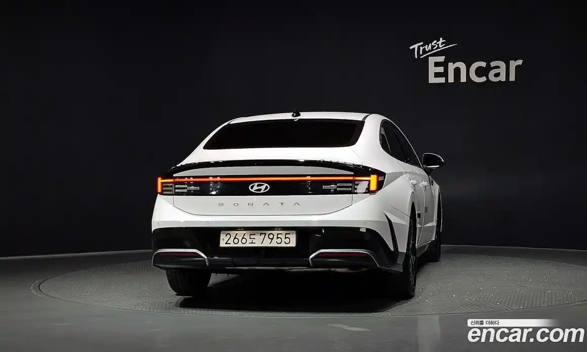 Hyundai Sonata 2025 2.0 автомат (гидро), фото 4