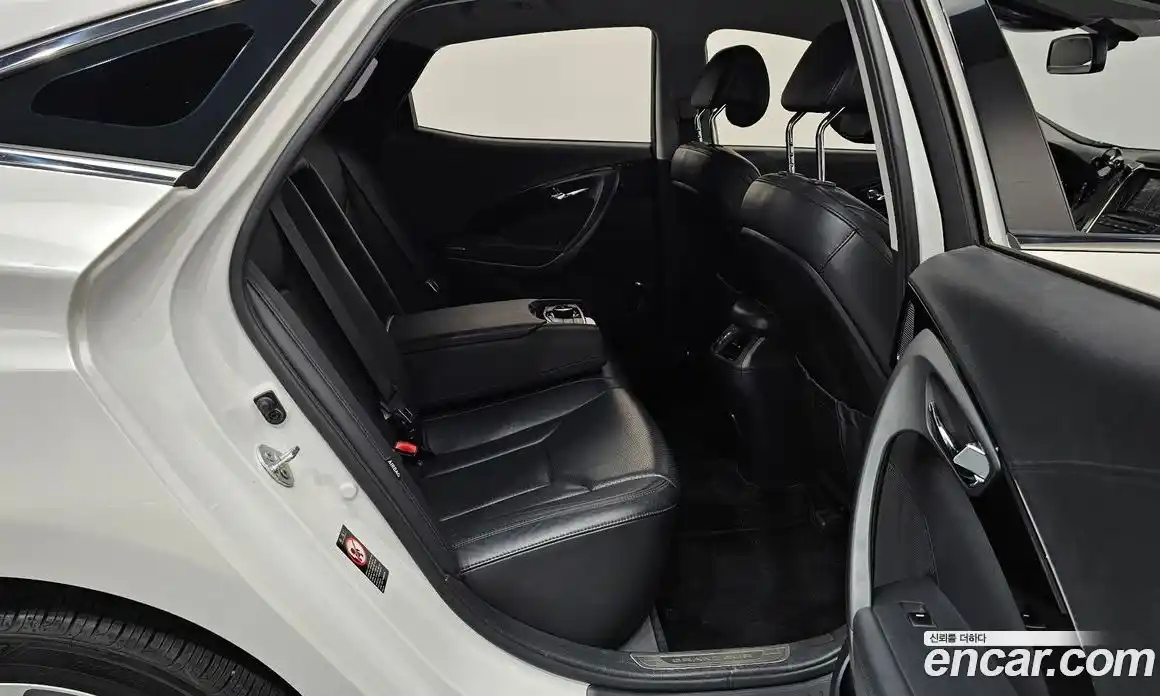 Hyundai Grandeur 2013 3.0 автомат (гидро), фото 17
