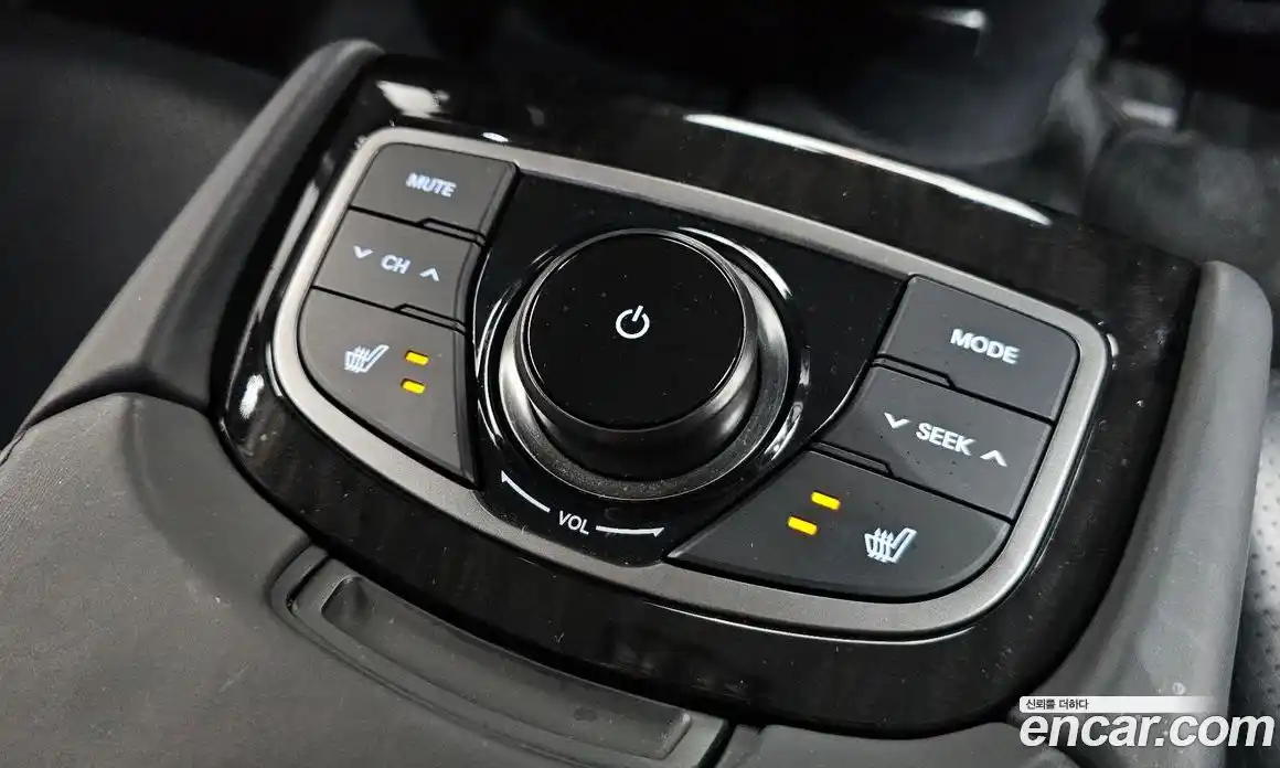 Hyundai Grandeur 2013 3.0 автомат (гидро), фото 27
