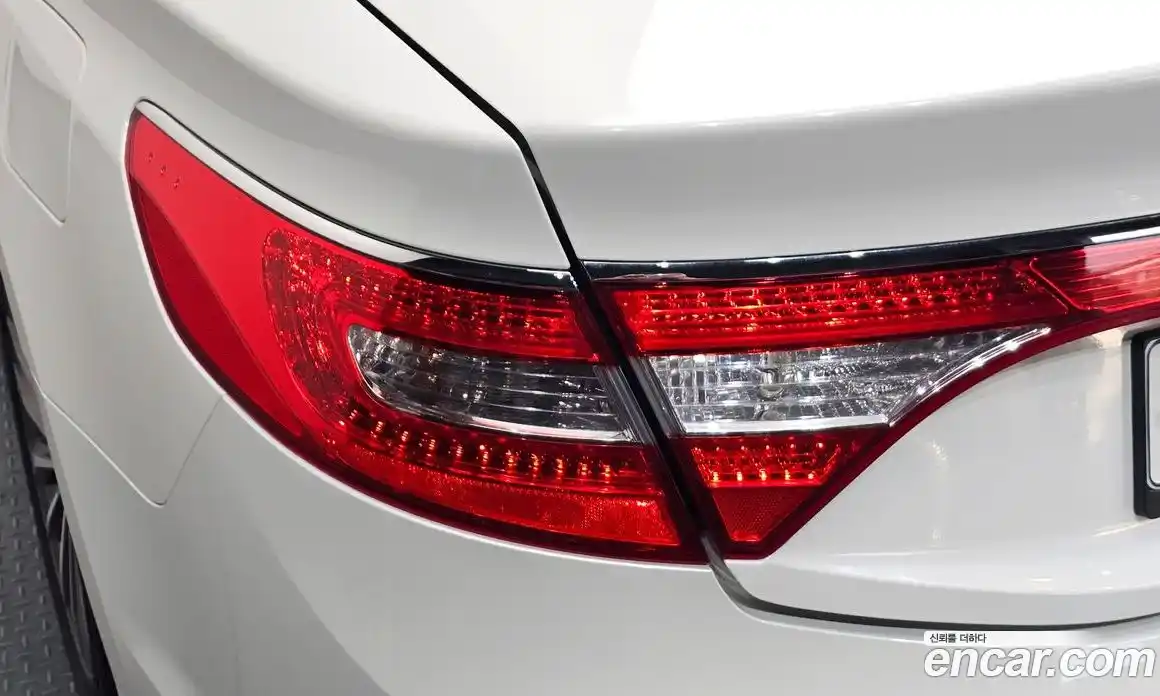 Hyundai Grandeur 2013 3.0 автомат (гидро), фото 9