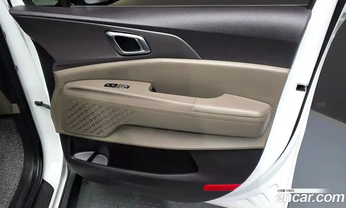 Kia Carnival 2024 3.5 автомат (гидро), фото 15