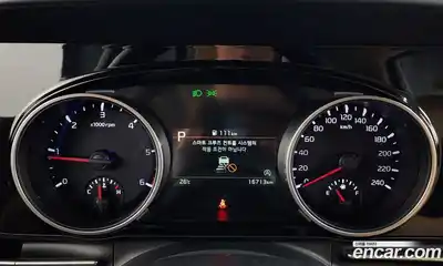 Kia Carnival 2021 2.2 автомат (гидро), миниатюра 11