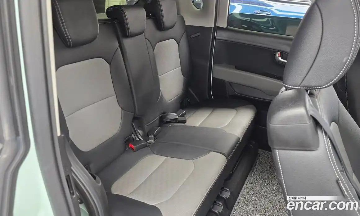 Kia Ray 2022 1.0 автомат (гидро), фото 17