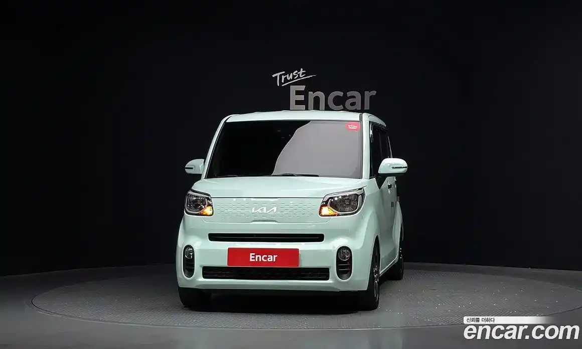 Kia Ray 2022 1.0 автомат (гидро), фото 3