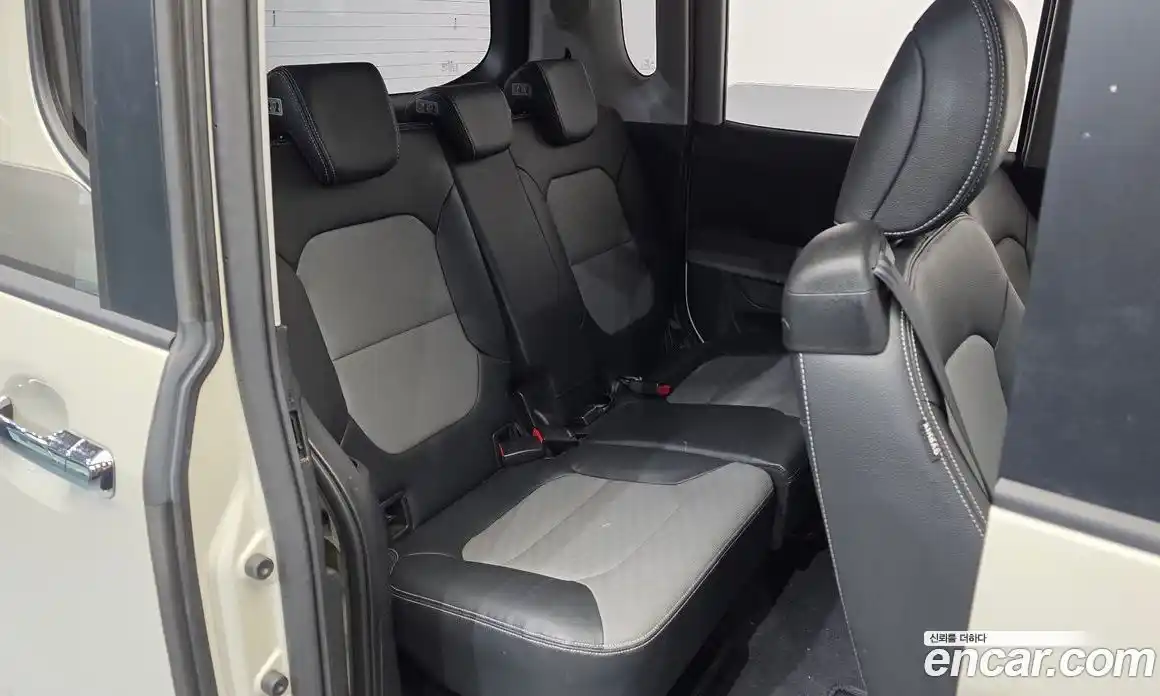 Kia Ray 2020 1.0 автомат (гидро), фото 12