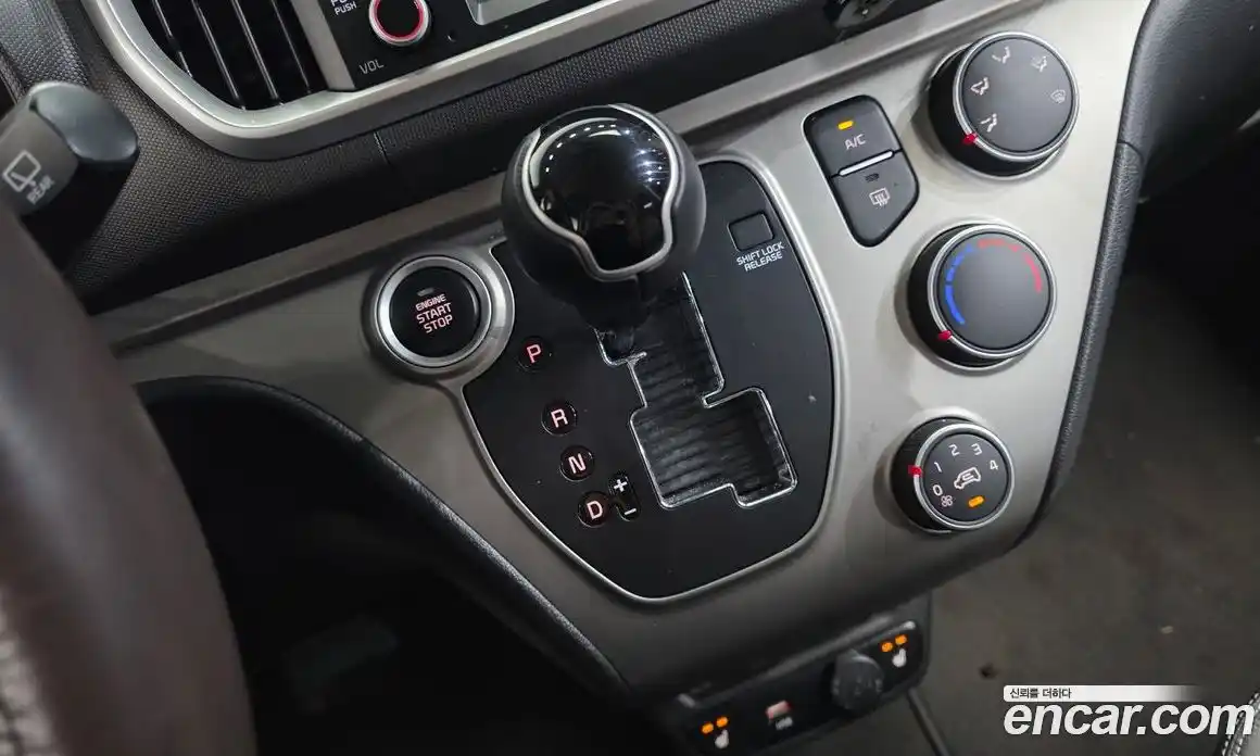Kia Ray 2020 1.0 автомат (гидро), фото 9