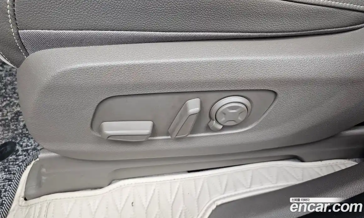 Kia Carnival 2024 3.5 автомат (гидро), фото 31