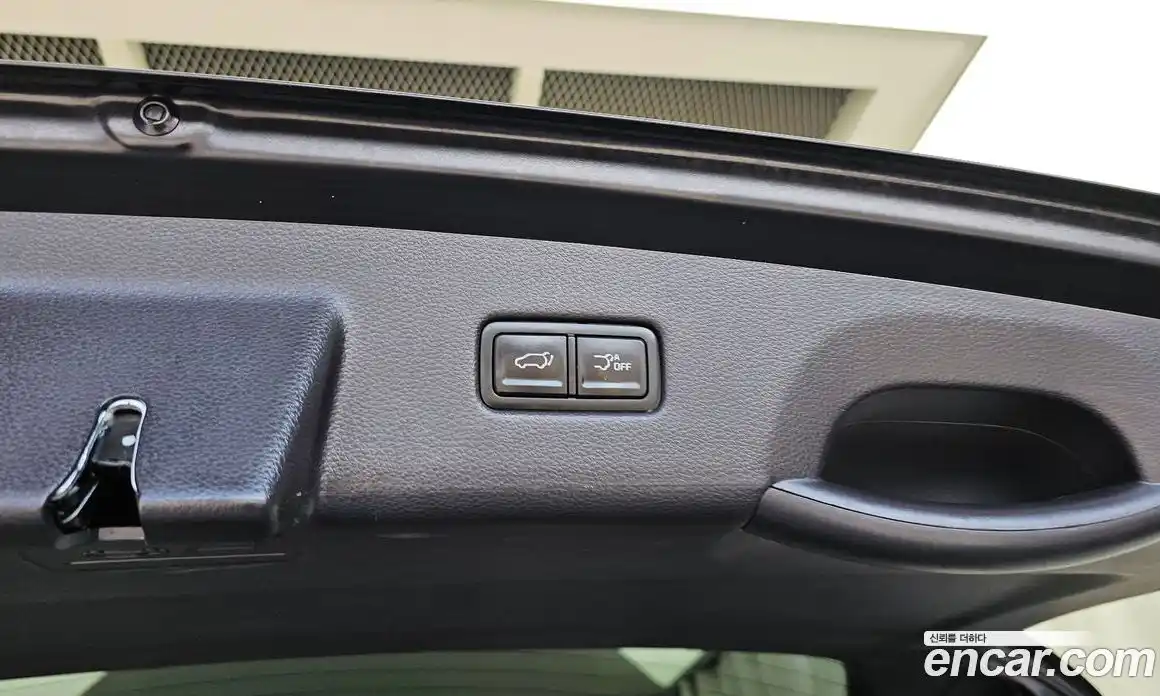 Kia Carnival 2023 3.5 автомат (гидро), фото 36