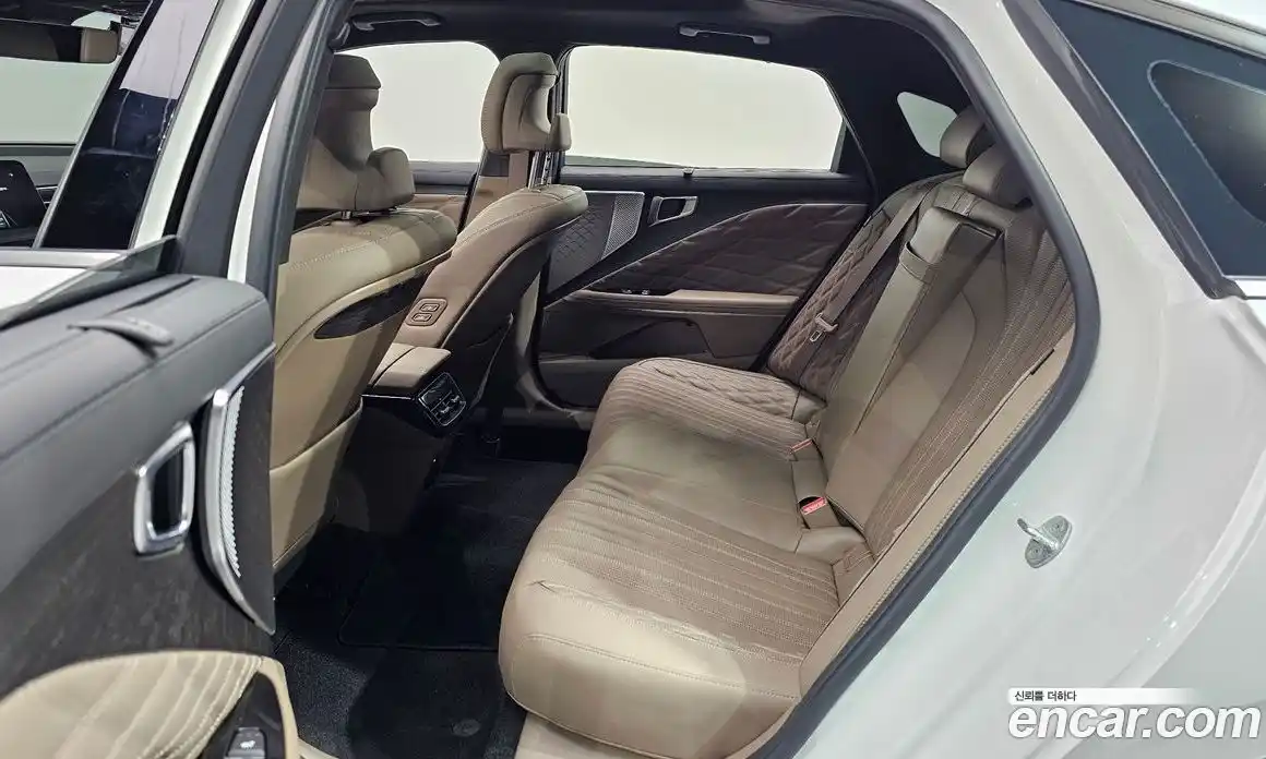 Kia K8 2023 2.5 автомат (гидро), фото 11