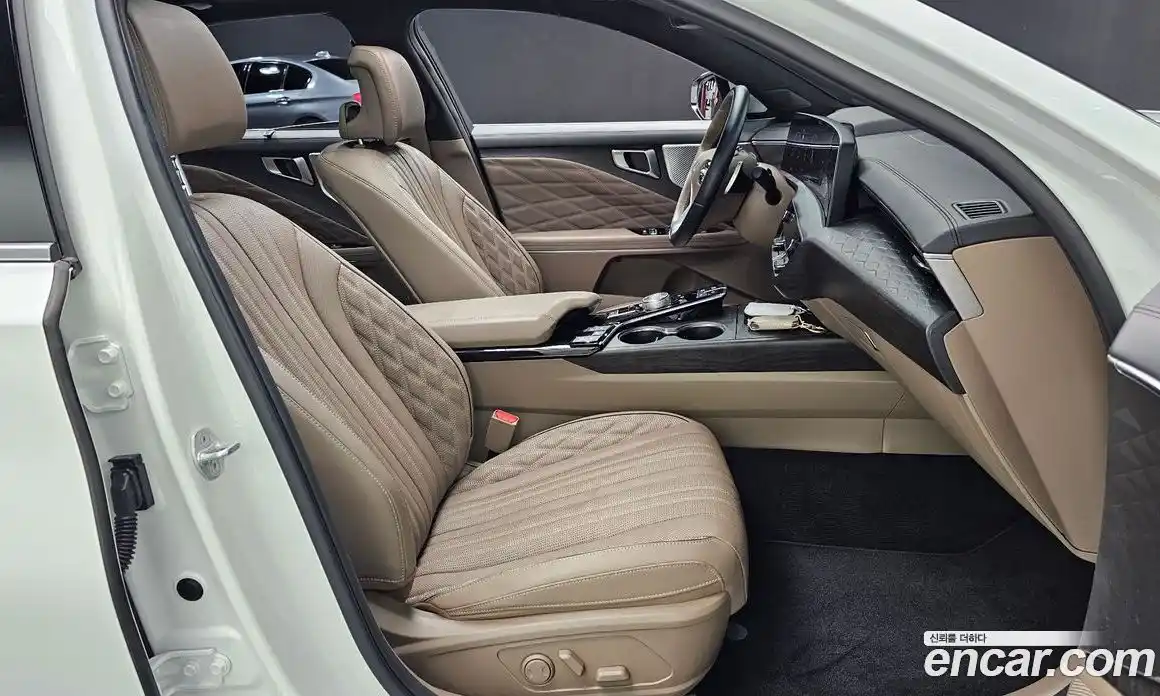 Kia K8 2023 2.5 автомат (гидро), фото 12