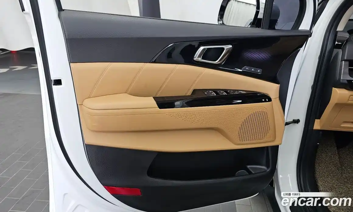 Kia Carnival 2022 2.2 автомат (гидро), фото 14