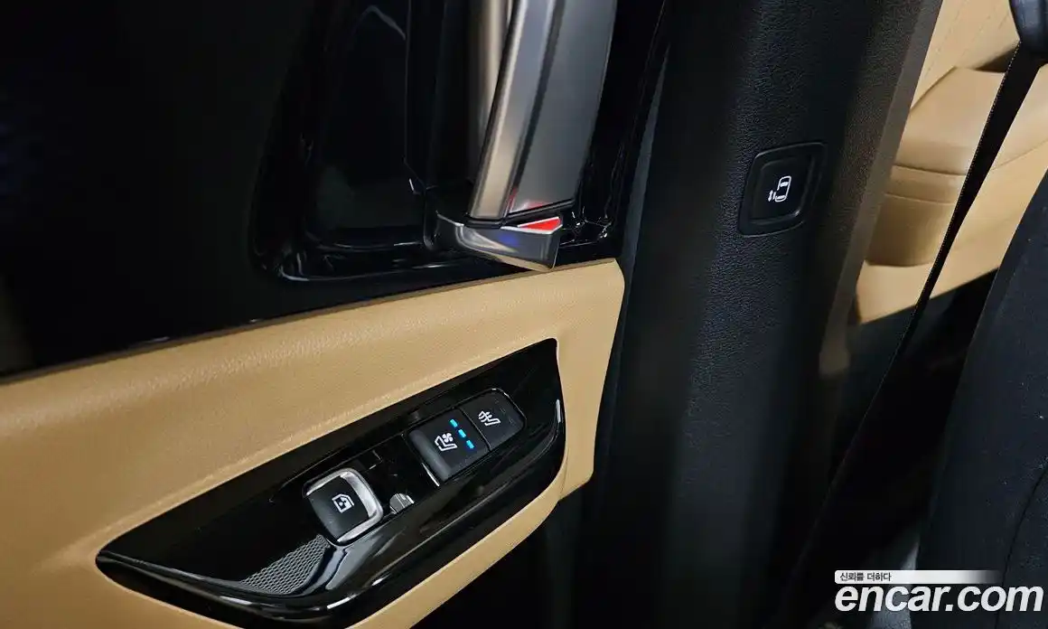 Kia Carnival 2022 2.2 автомат (гидро), фото 25