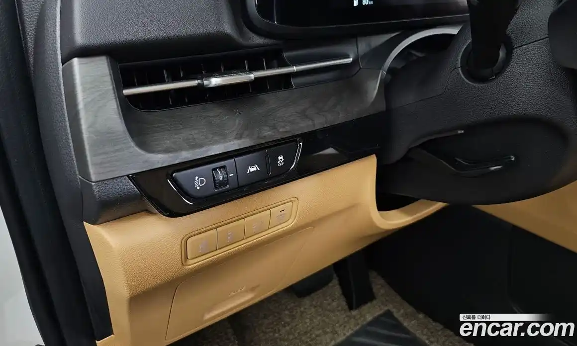 Kia Carnival 2022 2.2 автомат (гидро), фото 28
