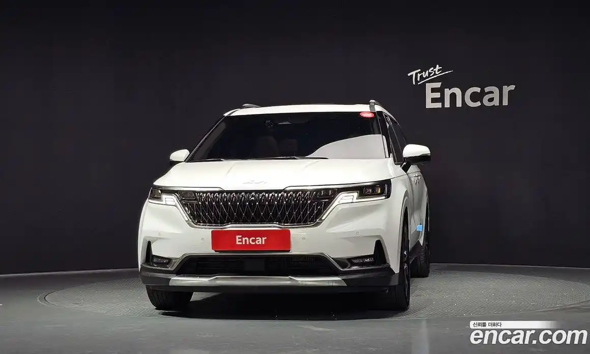Kia Carnival 2022 2.2 автомат (гидро), фото 3