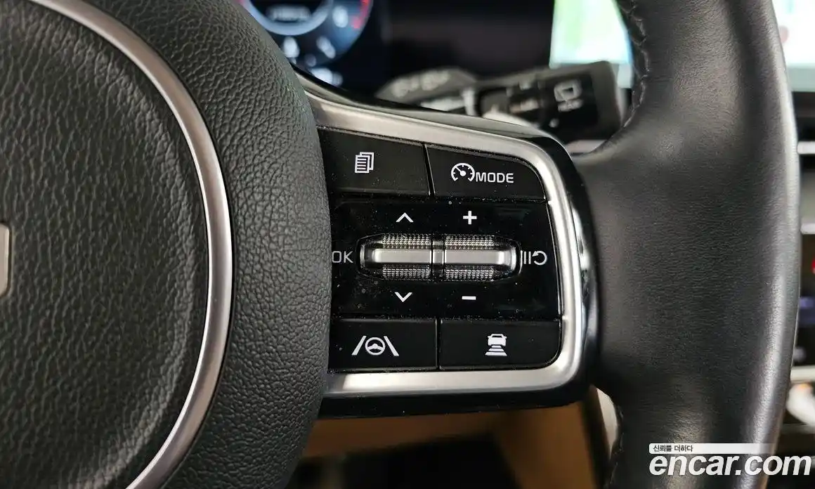 Kia Carnival 2022 2.2 автомат (гидро), фото 31