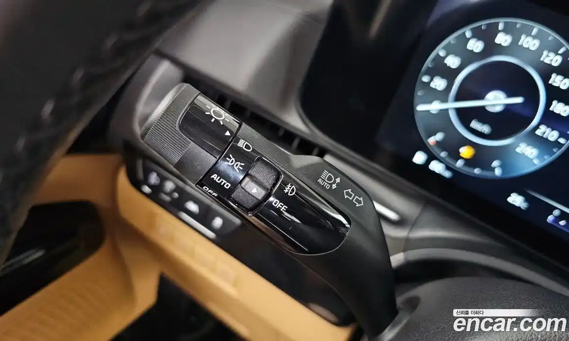 Kia Carnival 2022 2.2 автомат (гидро), фото 33