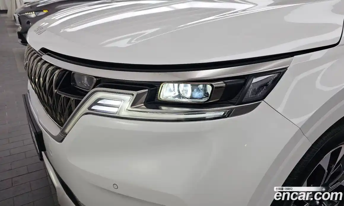 Kia Carnival 2022 2.2 автомат (гидро), фото 8