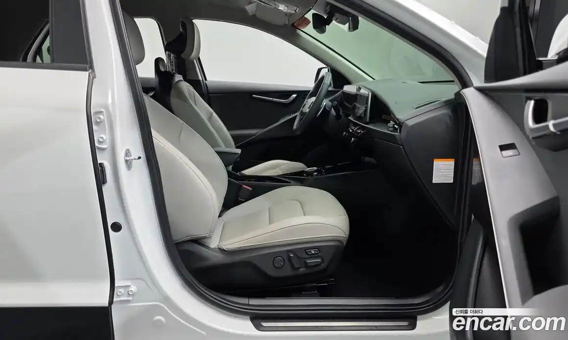 Kia Niro 2024 1.6 автомат (гидро), фото 15