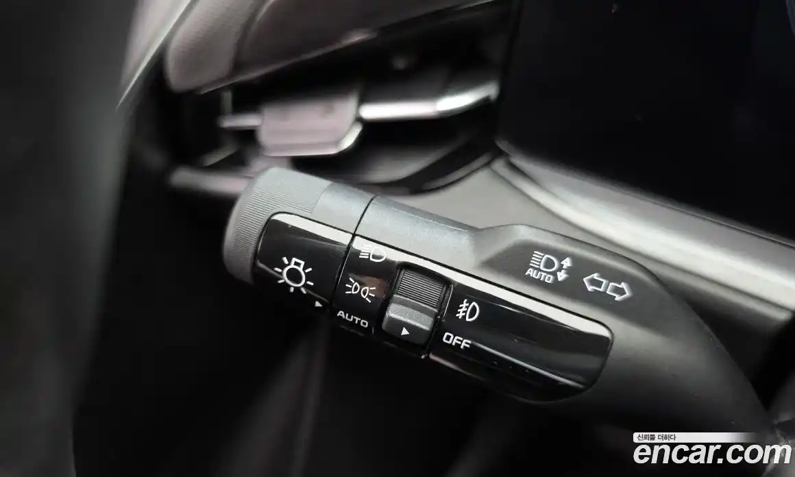 Kia Niro 2024 1.6 автомат (гидро), фото 24
