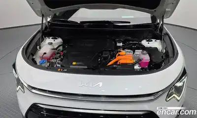 Kia Niro 2024 1.6 автомат (гидро), миниатюра 5