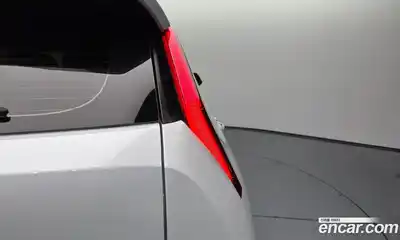Kia Niro 2024 1.6 автомат (гидро), миниатюра 8