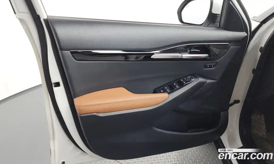 Kia Seltos 2023 1.6 автомат (гидро), фото 14