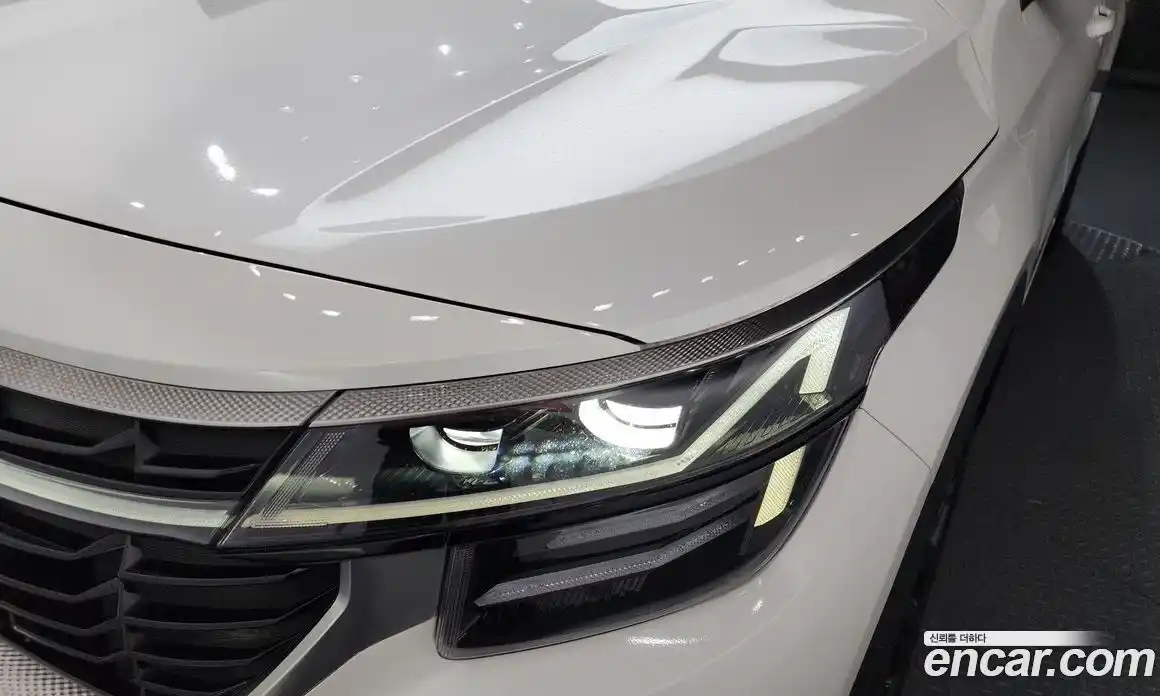 Kia Seltos 2023 1.6 автомат (гидро), фото 8