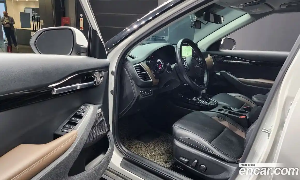 Kia Seltos 2022 1.6 автомат (гидро), фото 10