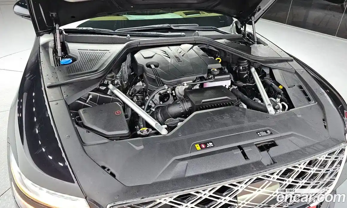 Genesis G80 2025 2.5 автомат (гидро), фото 6
