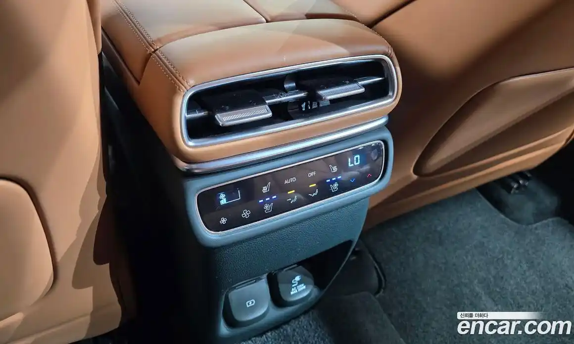 Genesis GV80 2025 2.5 автомат (гидро), фото 30