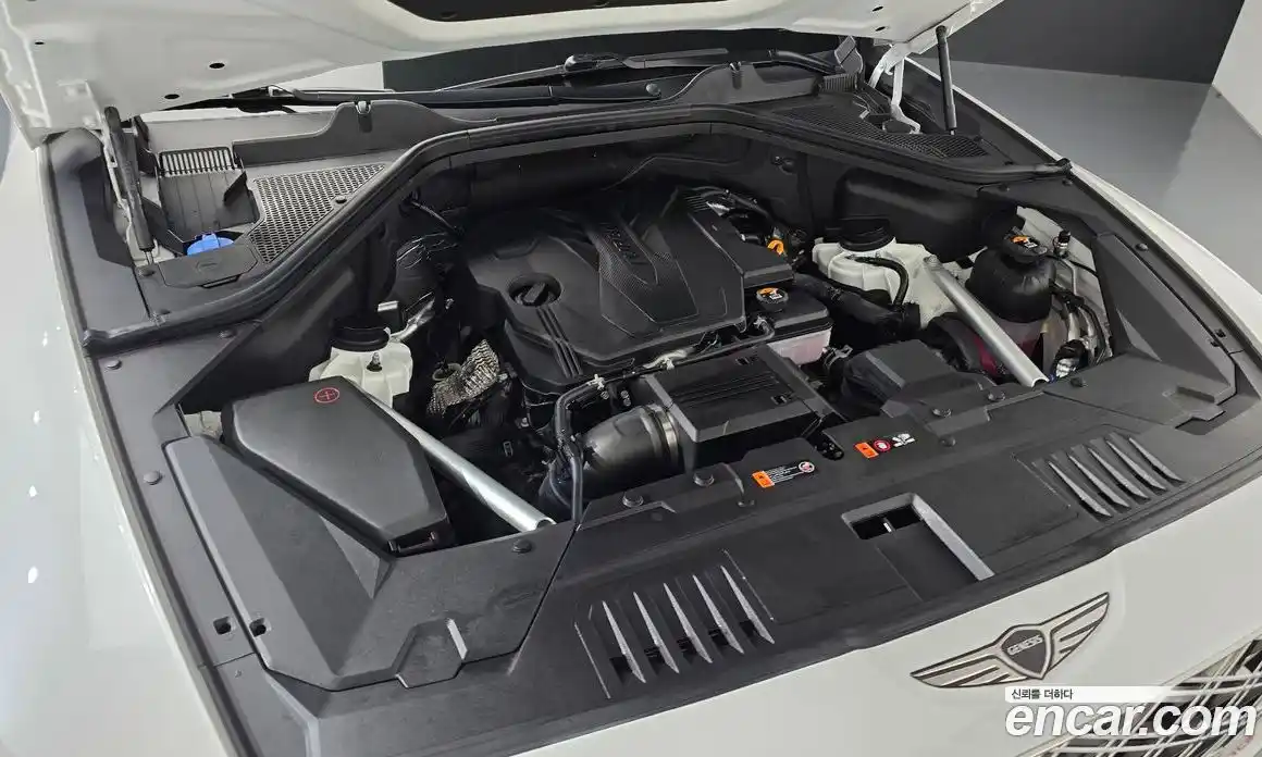Genesis GV80 2025 2.5 автомат (гидро), фото 6