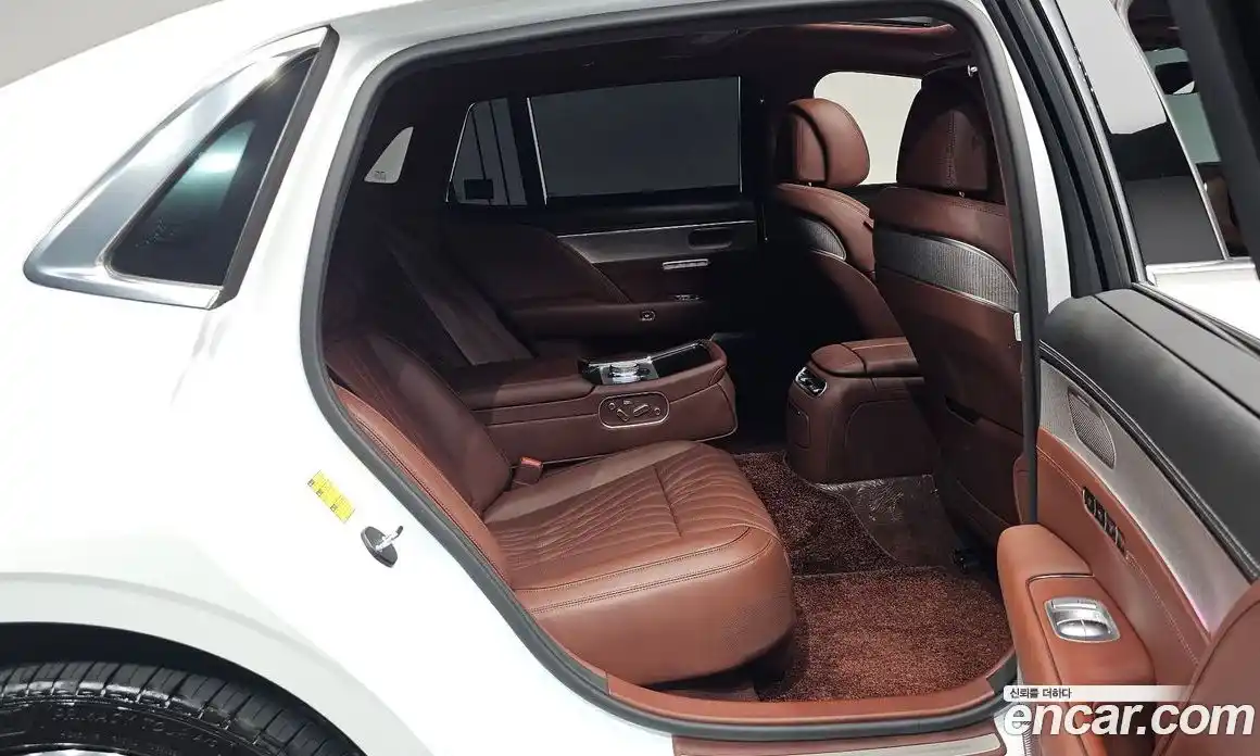 Genesis G90 2024 3.5 автомат (гидро), фото 16