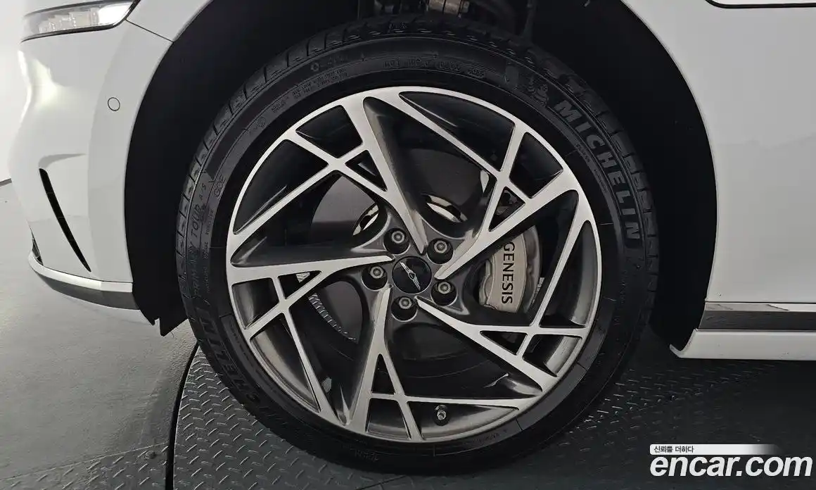 Genesis G90 2024 3.5 автомат (гидро), фото 4