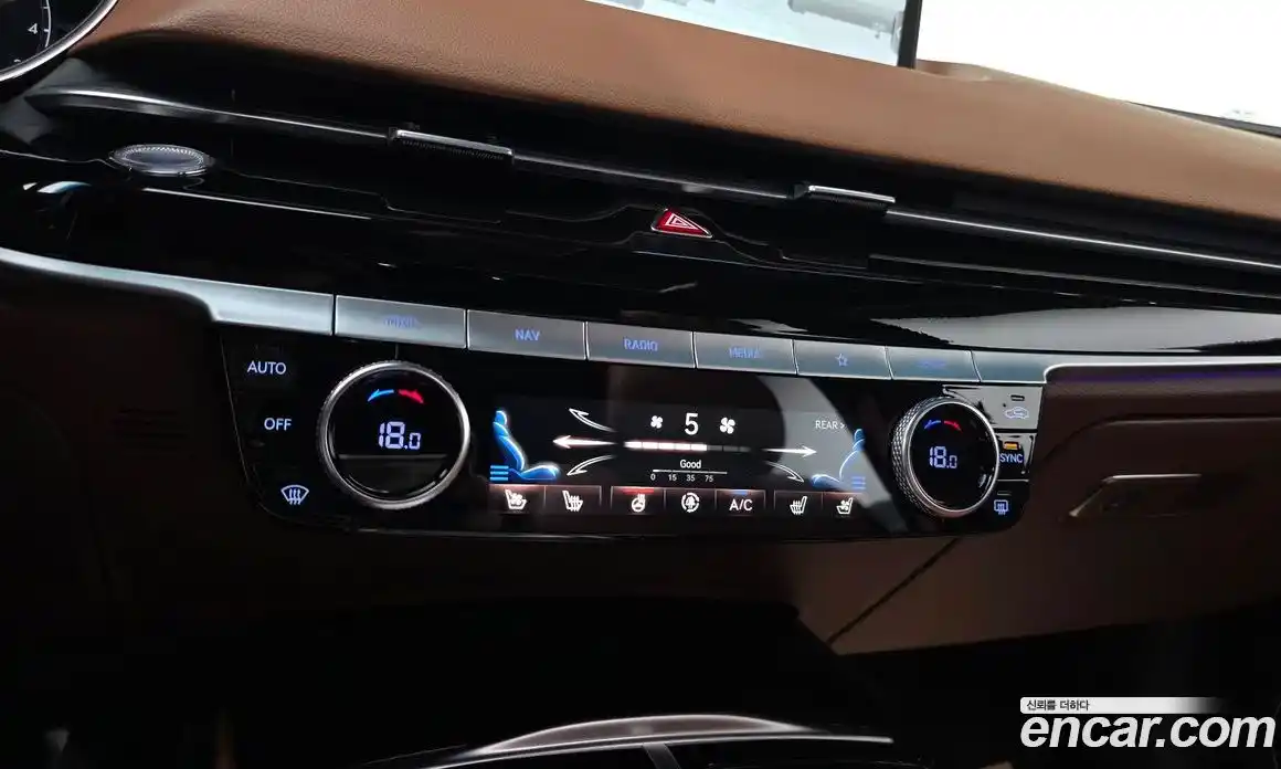 Genesis G80 2024 2.5 автомат (гидро), фото 24